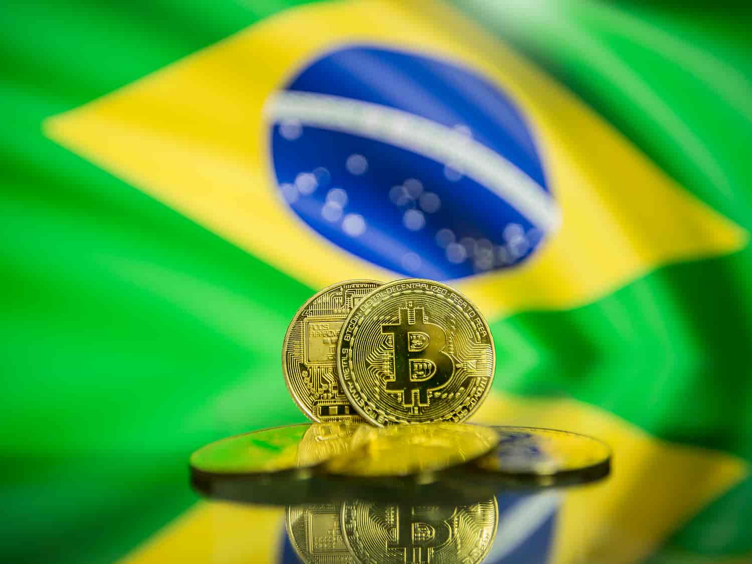 Imagem representando a Polygon expandindo seus negócios no Brasil, com símbolos de parceria e tecnologia blockchain.
